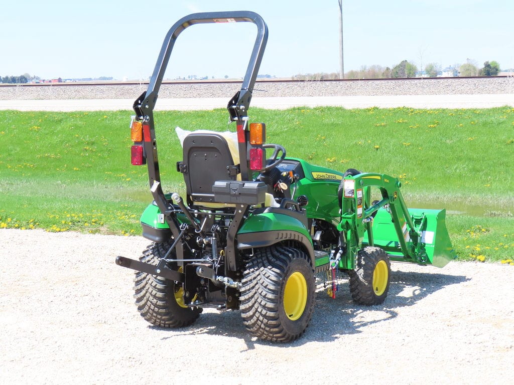 2026 John Deere 1025R Equipment Image0
