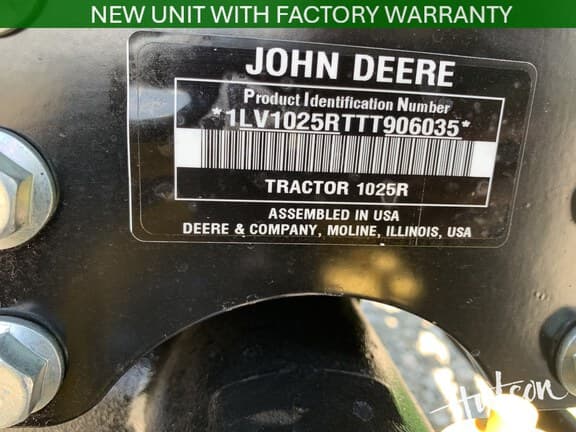 Image of John Deere 1025R equipment image 4