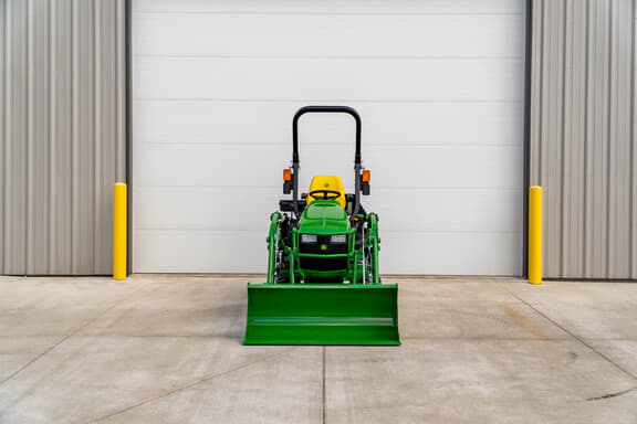 Image of John Deere 1025R equipment image 1