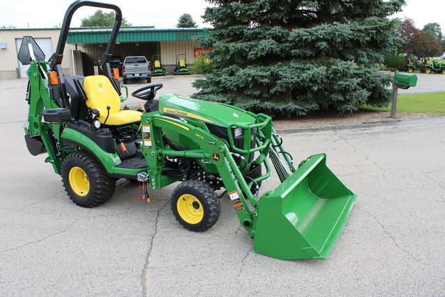 Image of John Deere 1025R equipment image 1