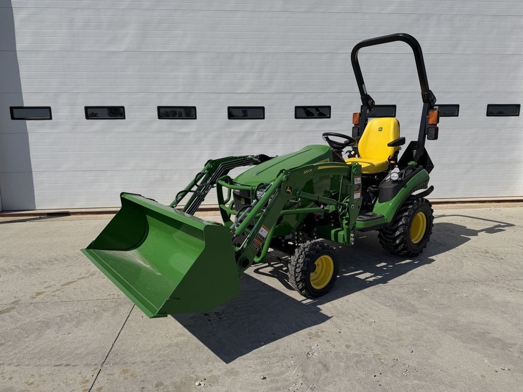 2026 John Deere 1025R Equipment Image0