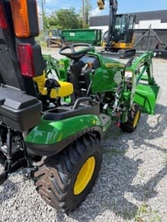 Image of John Deere 1025R equipment image 3