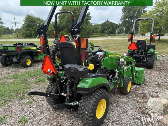 Image of John Deere 1025R equipment image 2