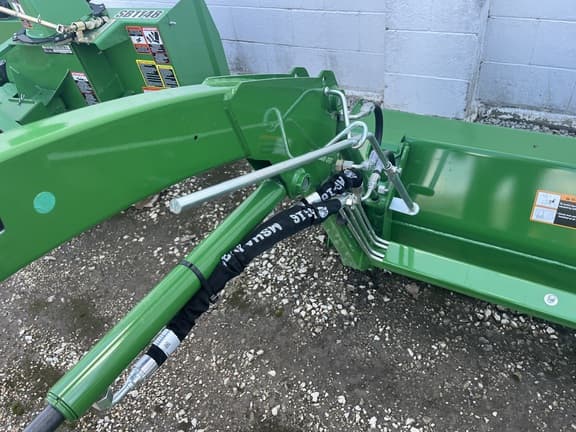 Image of John Deere 120R equipment image 1