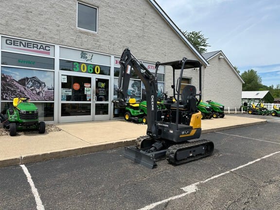 2026 John Deere 17P Equipment Image0