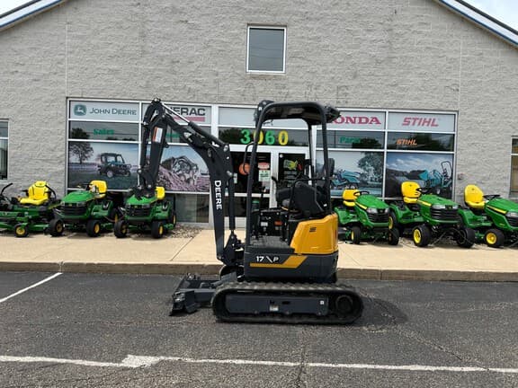 Image of John Deere 17P equipment image 1