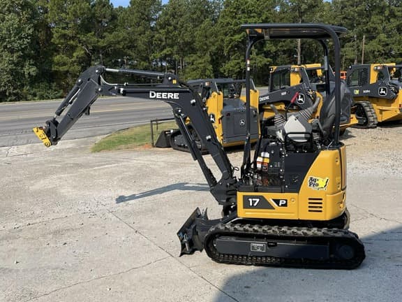 Image of John Deere 17P equipment image 3