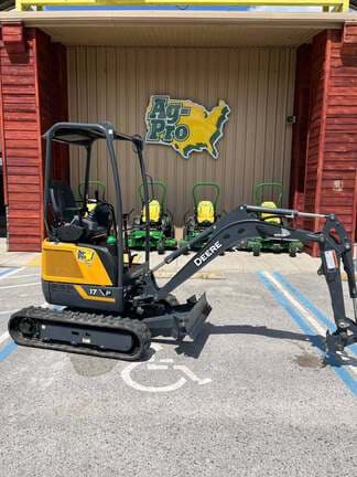 Image of John Deere 17P equipment image 1