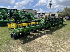 2026 John Deere 1725 Image