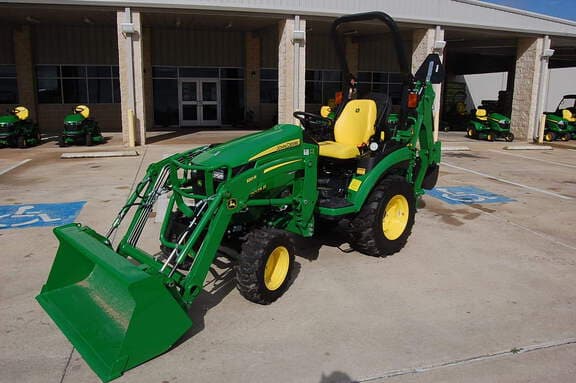 Image of John Deere 2025R equipment image 1