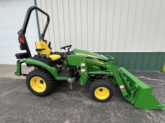 2026 John Deere 2025R Equipment Image0