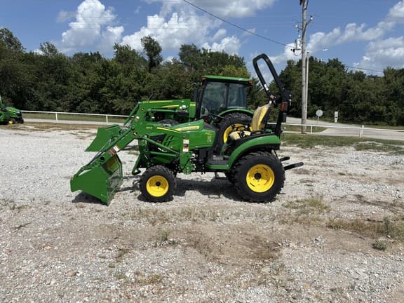 Image of John Deere 2025R equipment image 1