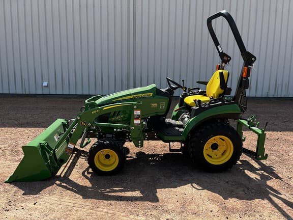 Image of John Deere 2025R equipment image 1