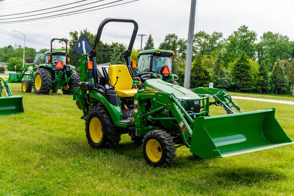 Image of John Deere 2025R Primary image