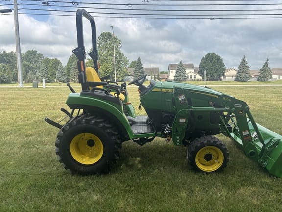 2026 John Deere 2025R Equipment Image0