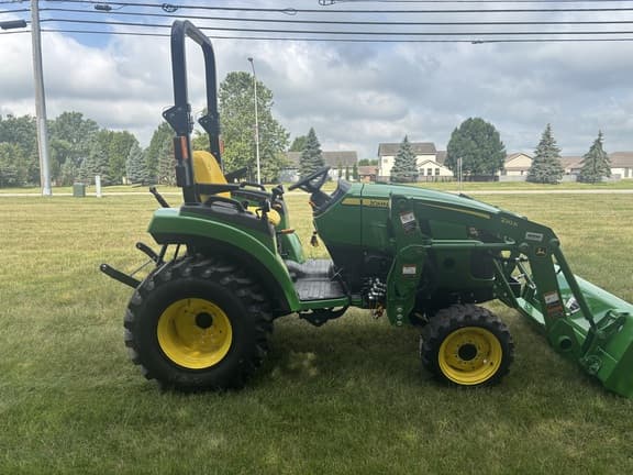 Image of John Deere 2025R Primary image