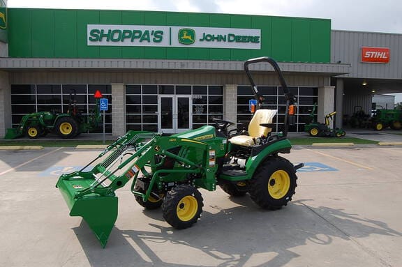 2026 John Deere 2025R Equipment Image0
