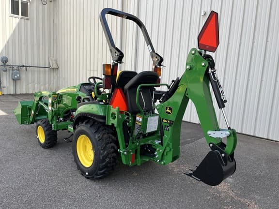 Image of John Deere 2025R equipment image 1