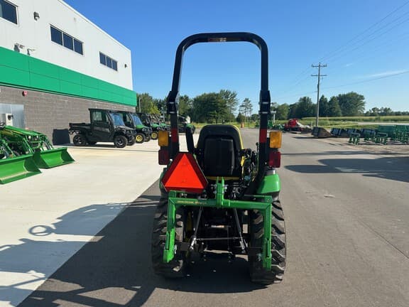 Image of John Deere 2025R Image 1