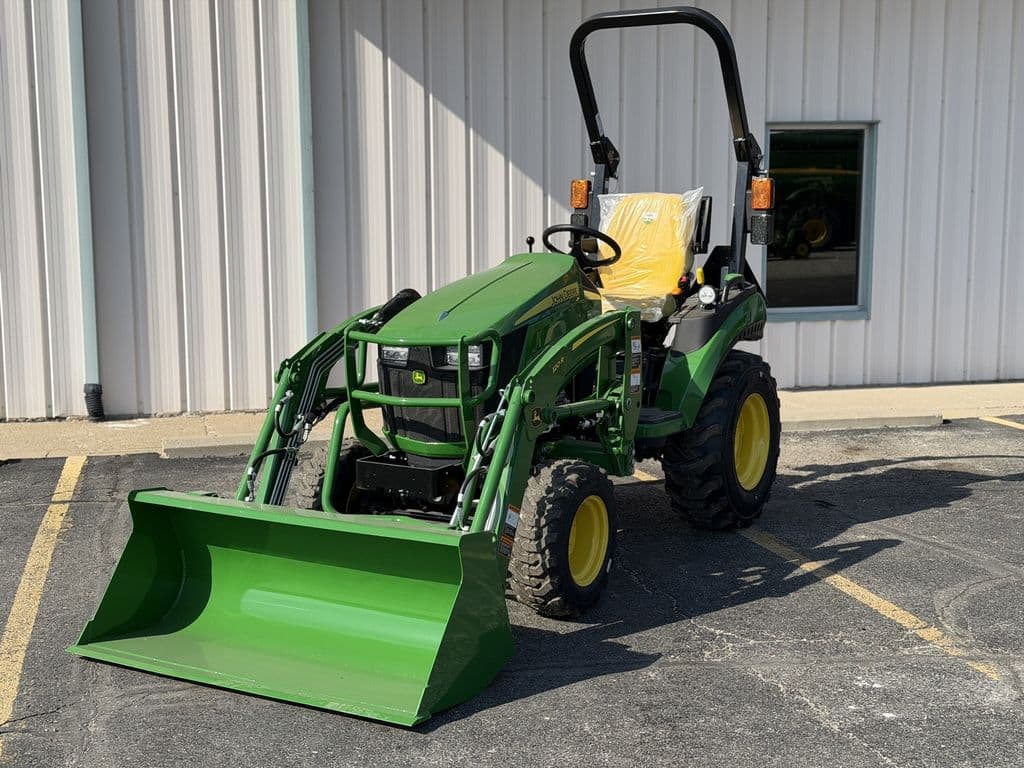 Image of John Deere 2025R Primary image