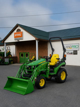 Image of John Deere 2025R Primary Image