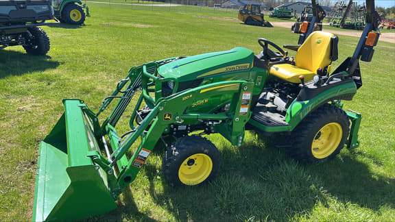 Image of John Deere 2025R Image 1