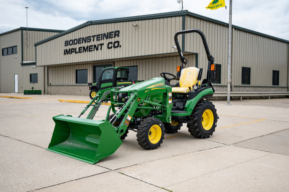 Image of John Deere 2025R Primary image