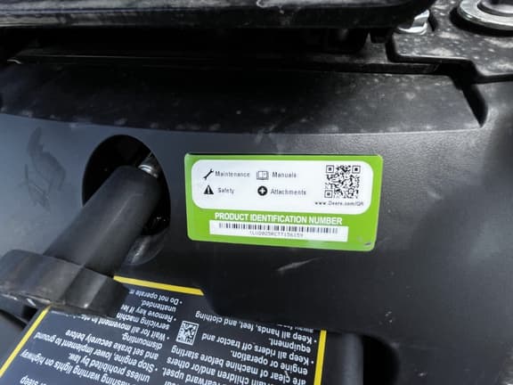 Image of John Deere 2025R equipment image 4