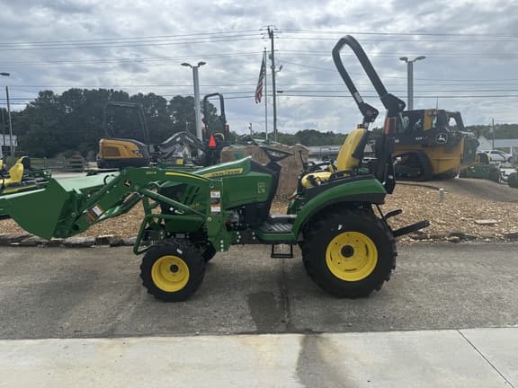 Image of John Deere 2025R equipment image 1
