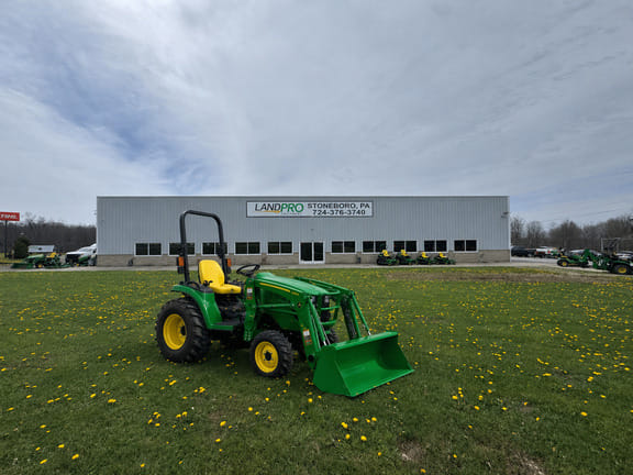 2026 John Deere 2032R Equipment Image0