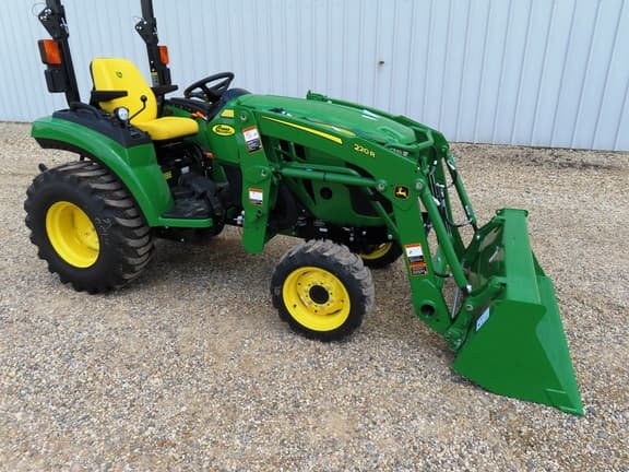 Image of John Deere 2032R Primary image