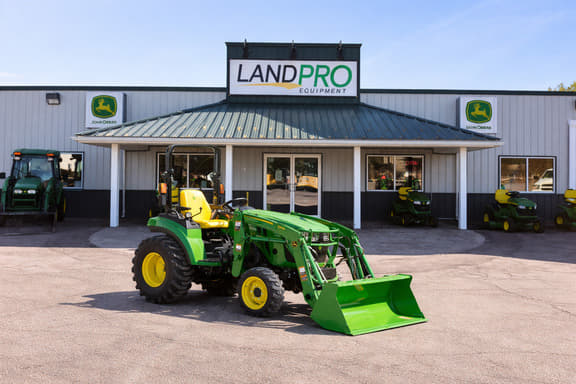 Image of John Deere 2032R Primary Image