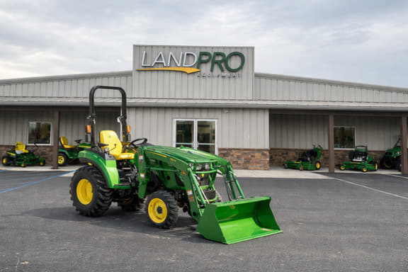 Image of John Deere 2032R Primary Image