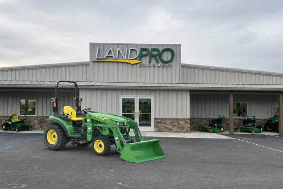 Image of John Deere 2038R Primary Image