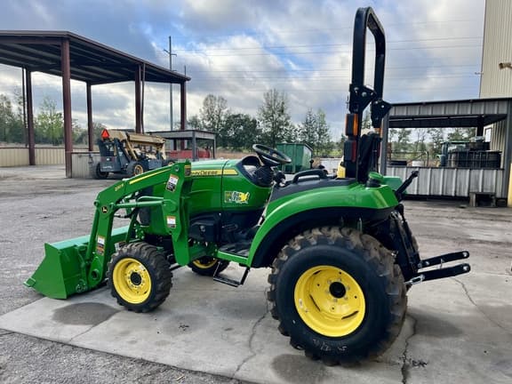 Image of John Deere 2038R equipment image 2