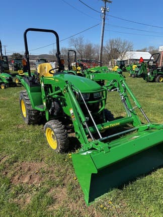 Image of John Deere 2038R equipment image 3