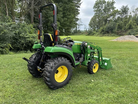Image of John Deere 2038R equipment image 2