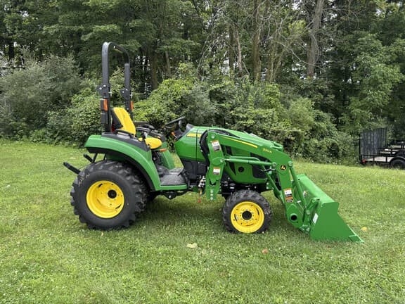 Image of John Deere 2038R equipment image 1