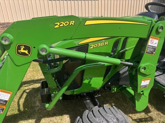 Image of John Deere 2038R equipment image 1