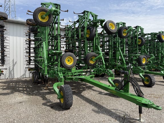 2026 John Deere 2230FH Equipment Image0