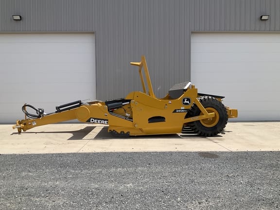 2026 John Deere 2412DE Equipment Image0