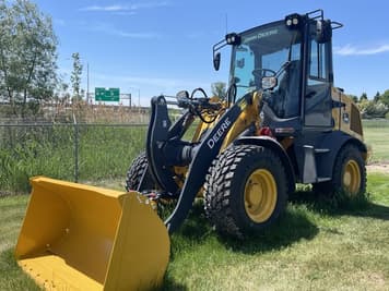 Main image John Deere 244P