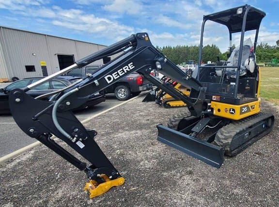 Image of John Deere 26P equipment image 2