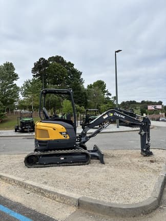 Image of John Deere 26P equipment image 1