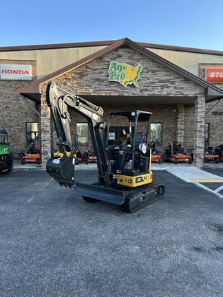 2026 John Deere 26P Equipment Image0