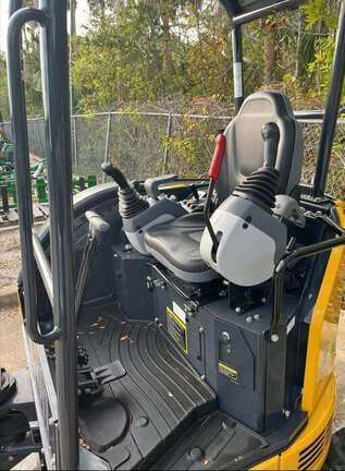 Image of John Deere 26P equipment image 2