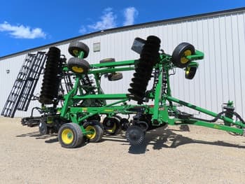 2026 John Deere 2660VT Equipment Image0