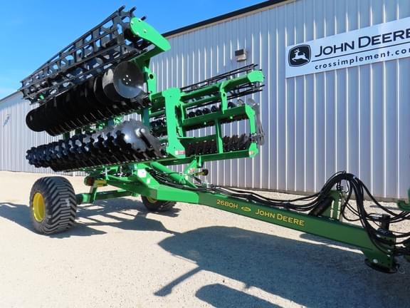 Image of John Deere 2680H equipment image 1
