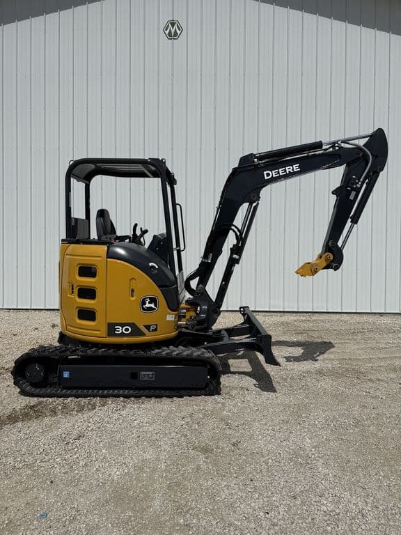 Image of John Deere 30P equipment image 1