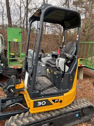 Image of John Deere 30P equipment image 2